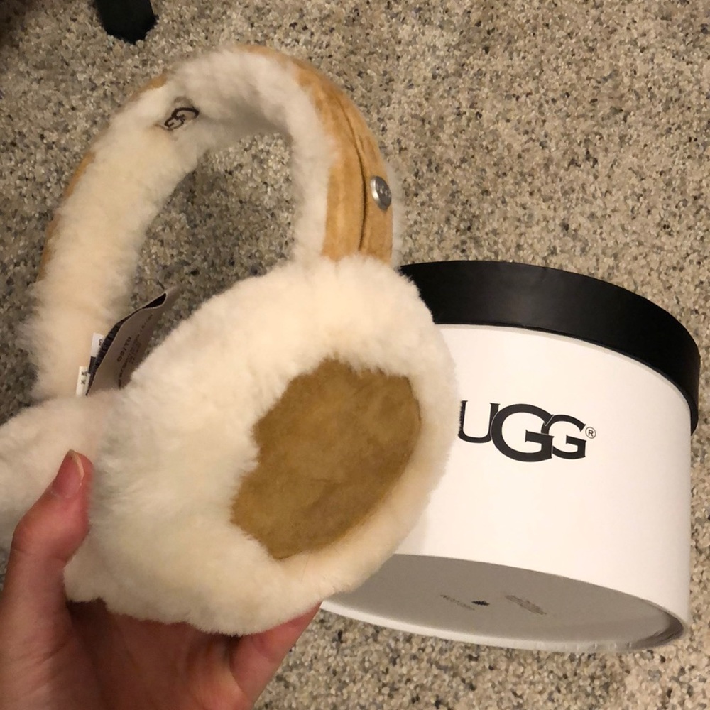 Ugg earmuffs